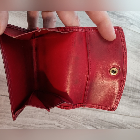 Louis Vuitton Red Leather Epi Change Pouch Coin Card Wallet - Picture 5 of 7